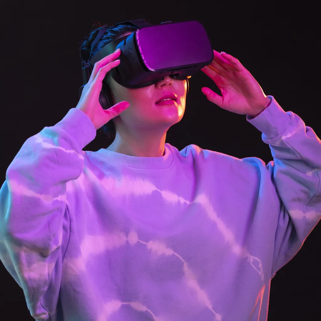 portrait-young-woman-with-vr-glasses.png